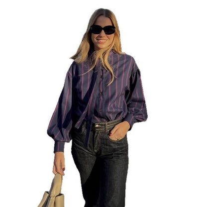 Chemise femme confortable à rayures et contraste